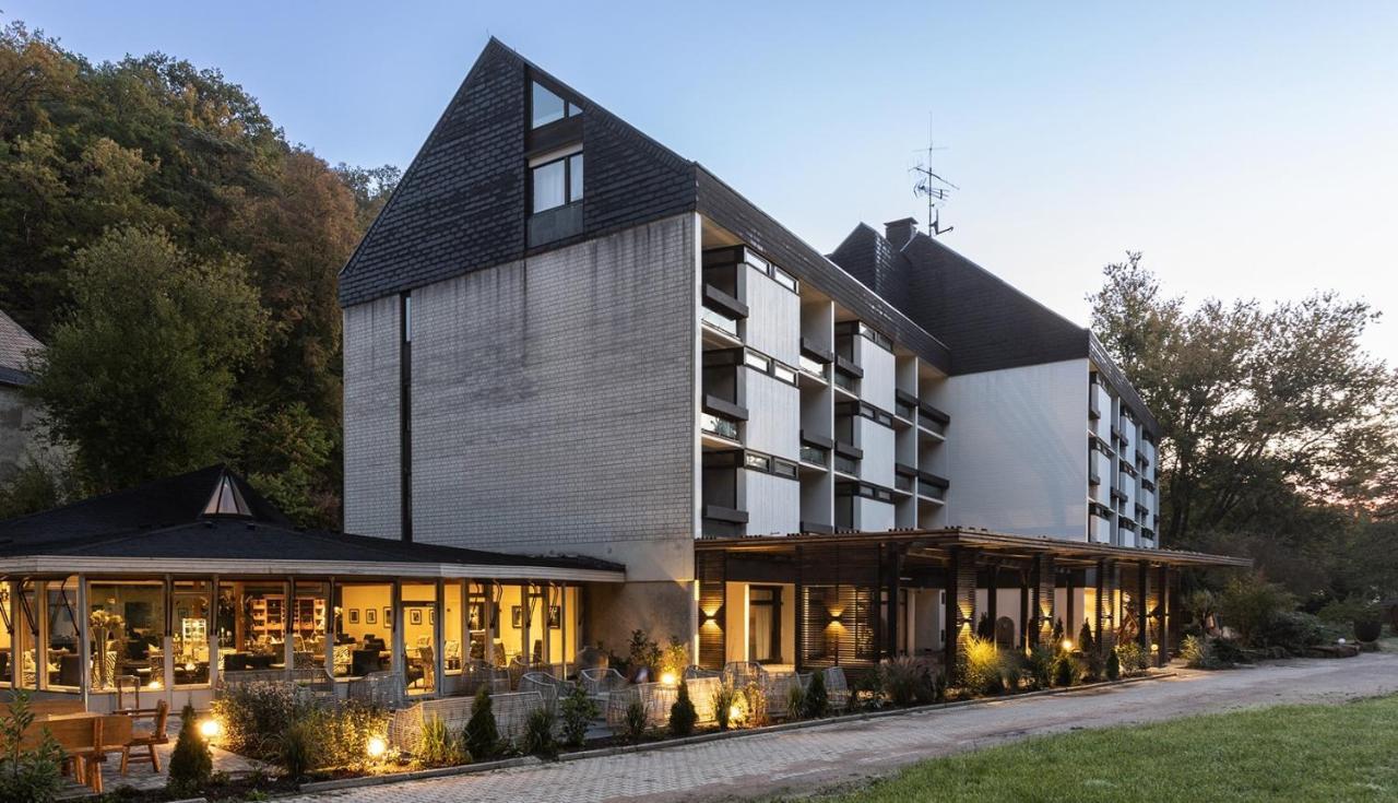 Hotel Luisenpark Bad Bergzabern Eksteriør bilde