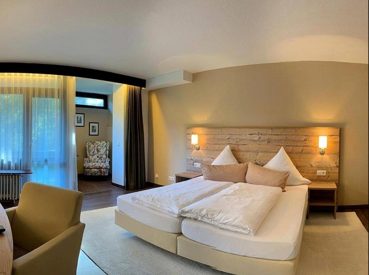 Hotel Luisenpark Bad Bergzabern Eksteriør bilde