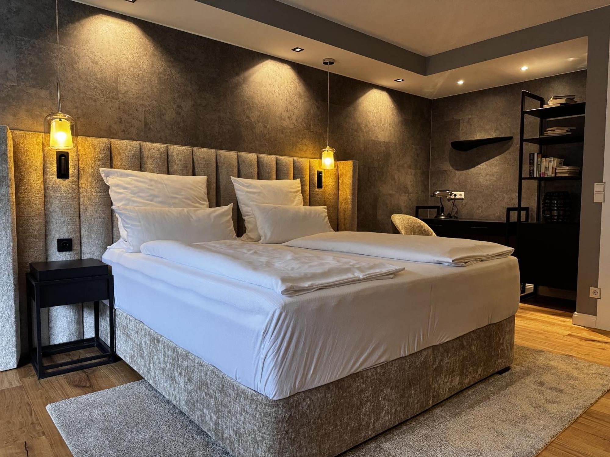 Hotel Luisenpark Bad Bergzabern Eksteriør bilde