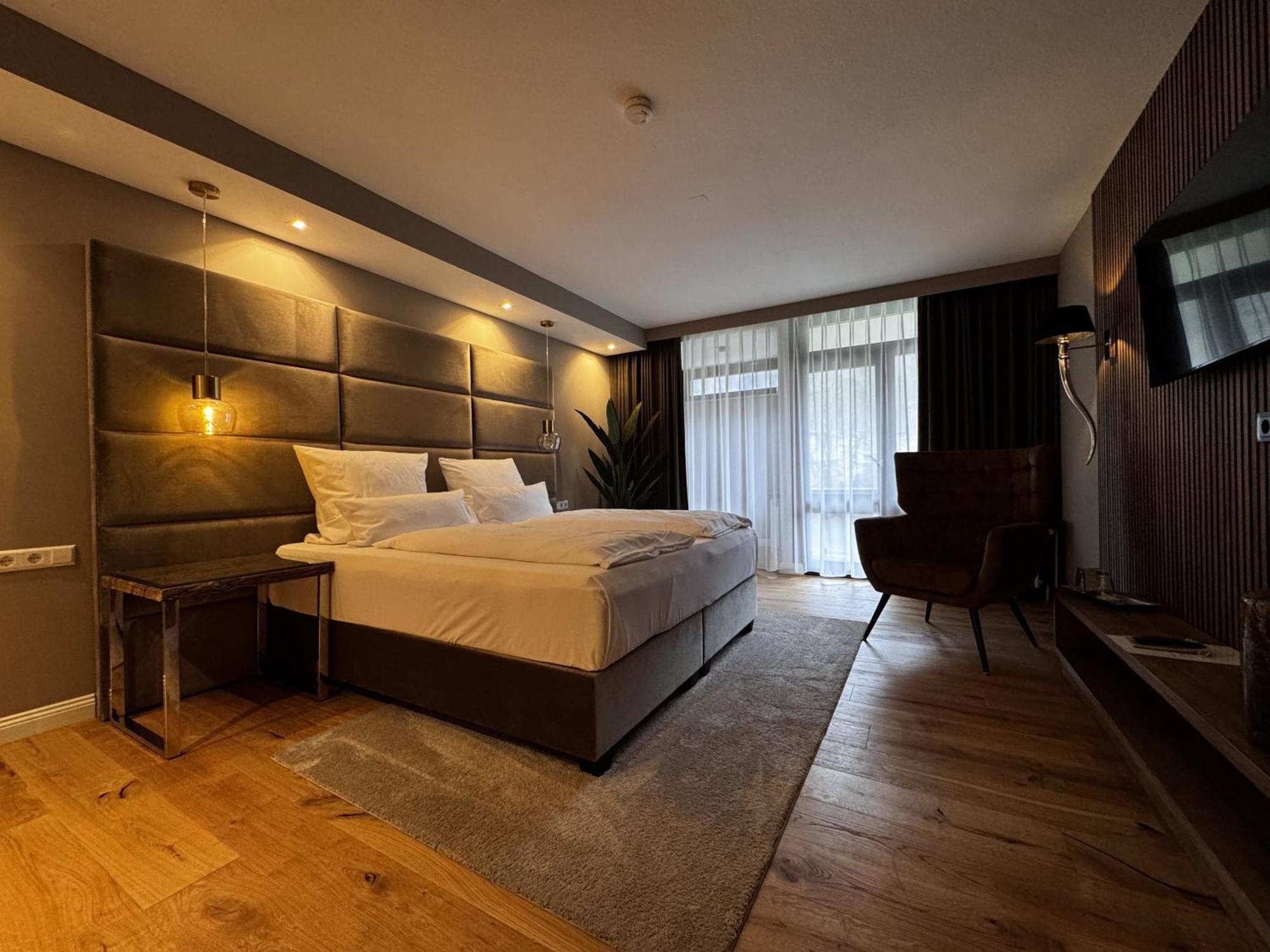 Hotel Luisenpark Bad Bergzabern Eksteriør bilde