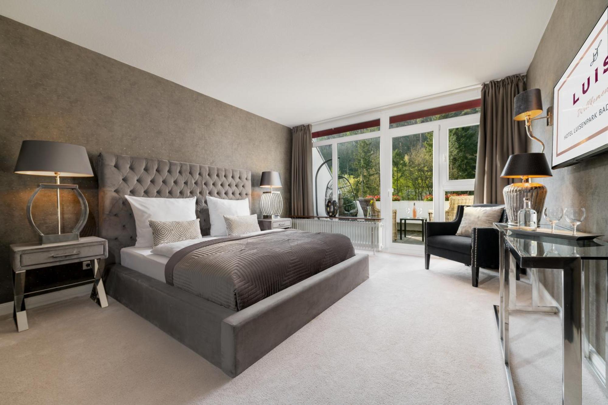 Hotel Luisenpark Bad Bergzabern Eksteriør bilde