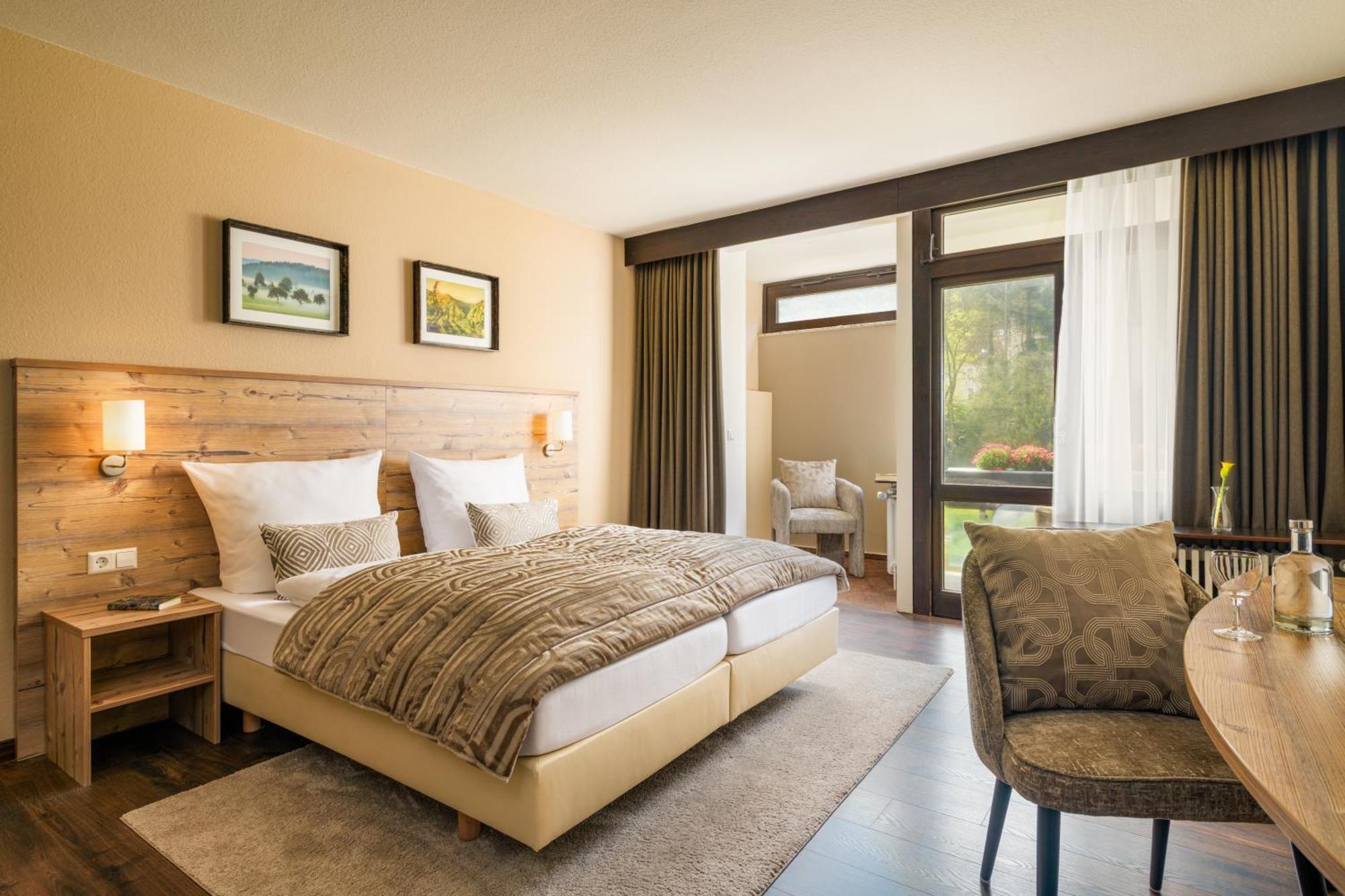 Hotel Luisenpark Bad Bergzabern Eksteriør bilde